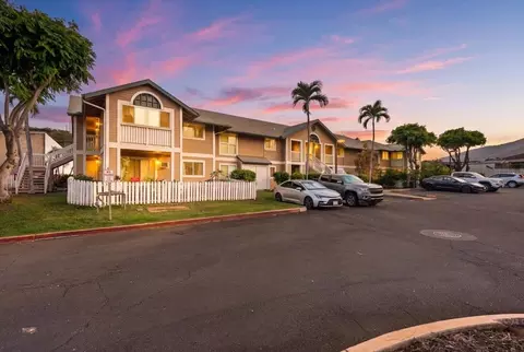 80 Waiaka Ln #37-203, Wailuku, HI 96793