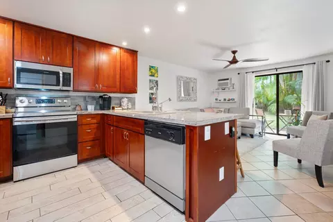 2747 S Kihei Rd #F-108, Kihei, HI 96753