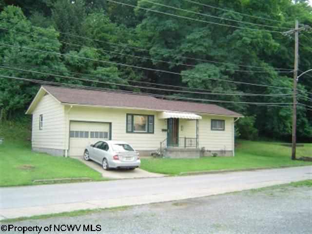 74 Valley St, Salem, WV 26426 photo 1