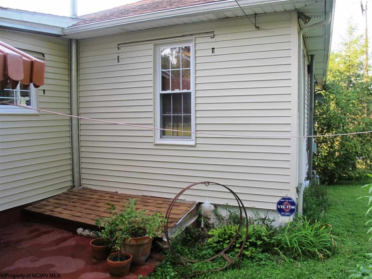 507 W Pennsylvania Ave, WV 26501 Movoto