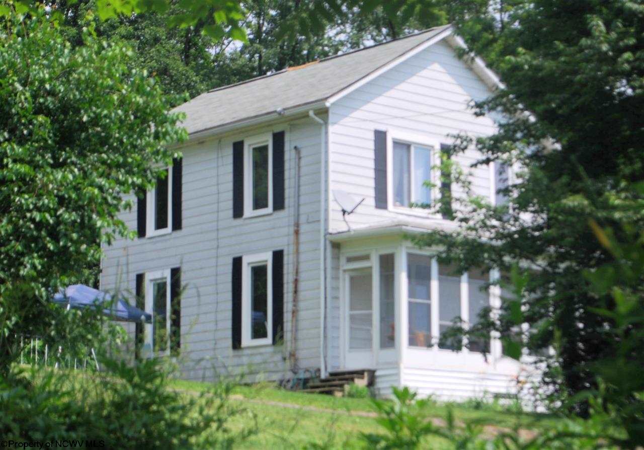 67 Berry St, Tunnelton, WV 26444 photo 1
