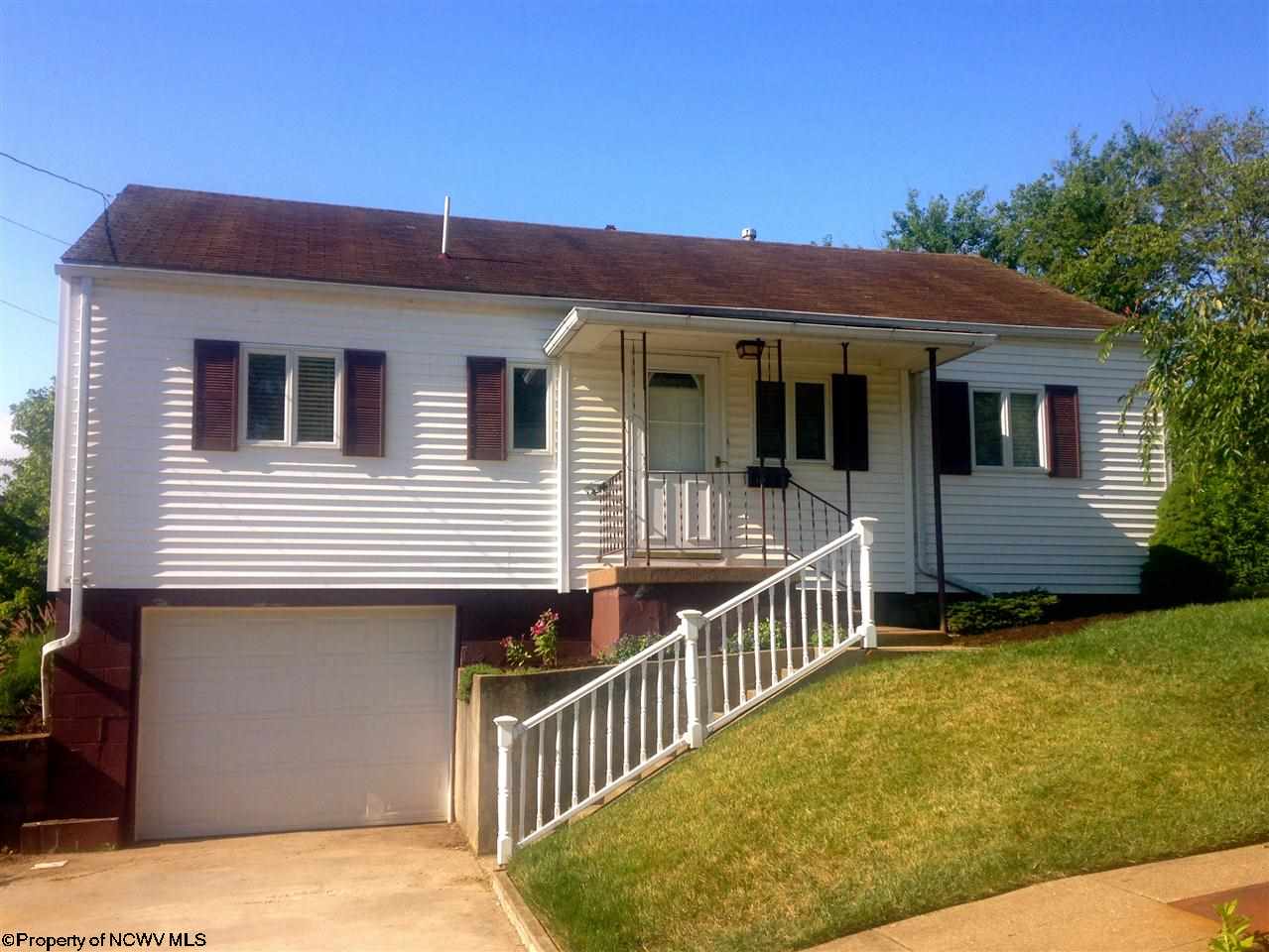 119 E Smith St, Bridgeport, WV 26330 photo 1