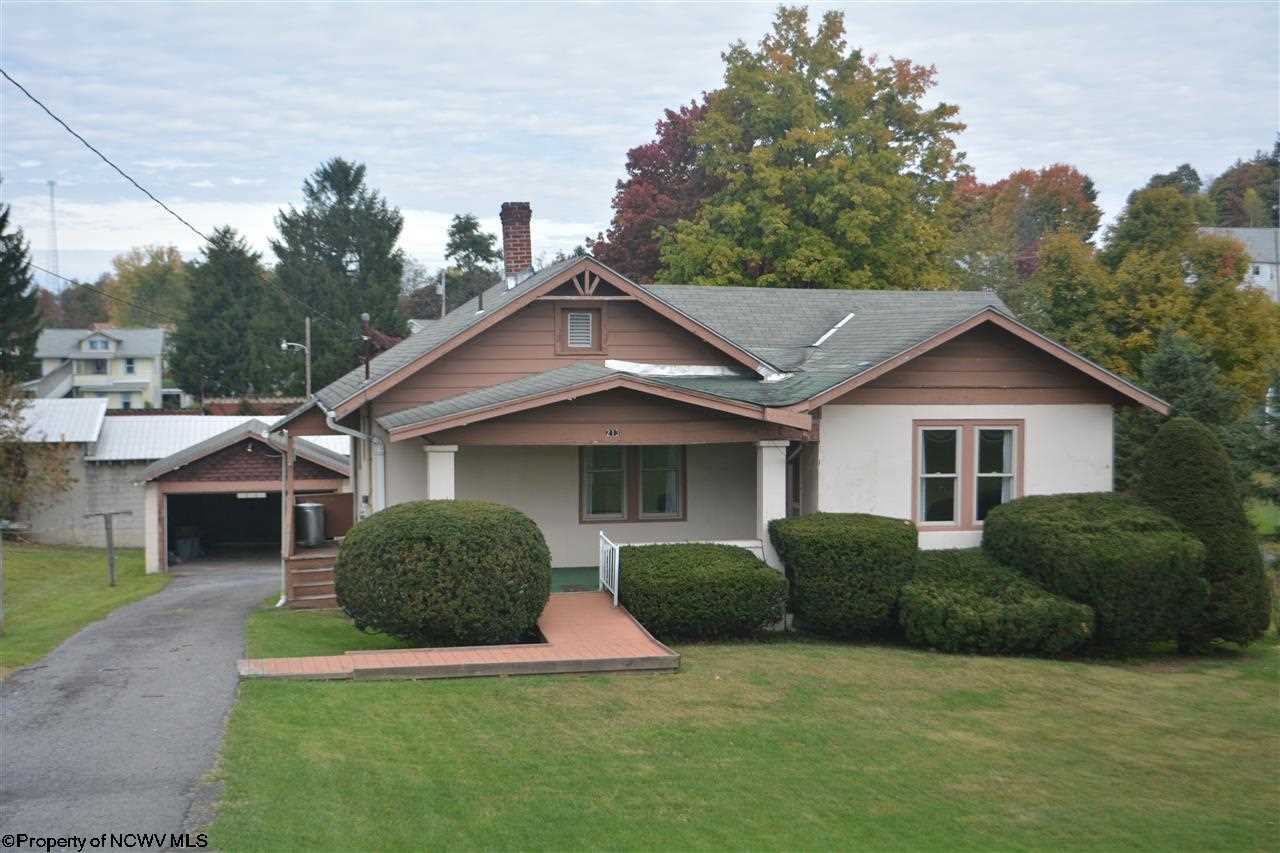 213 E Main St, Kingwood, WV 26537 photo 1