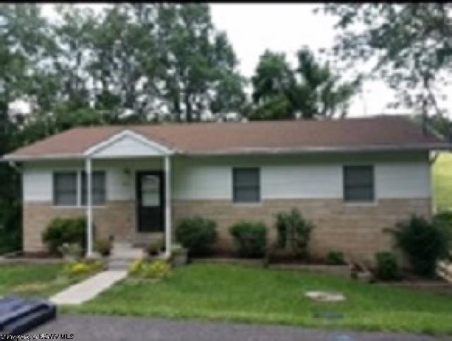 2115 Peach St, Morgantown, WV 26505 photo 1