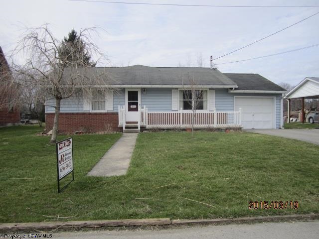 311 Grant St, Elkins, WV 26241 photo 1