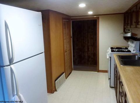 1900 River Rd, Morgantown, WV 26501 photo 8