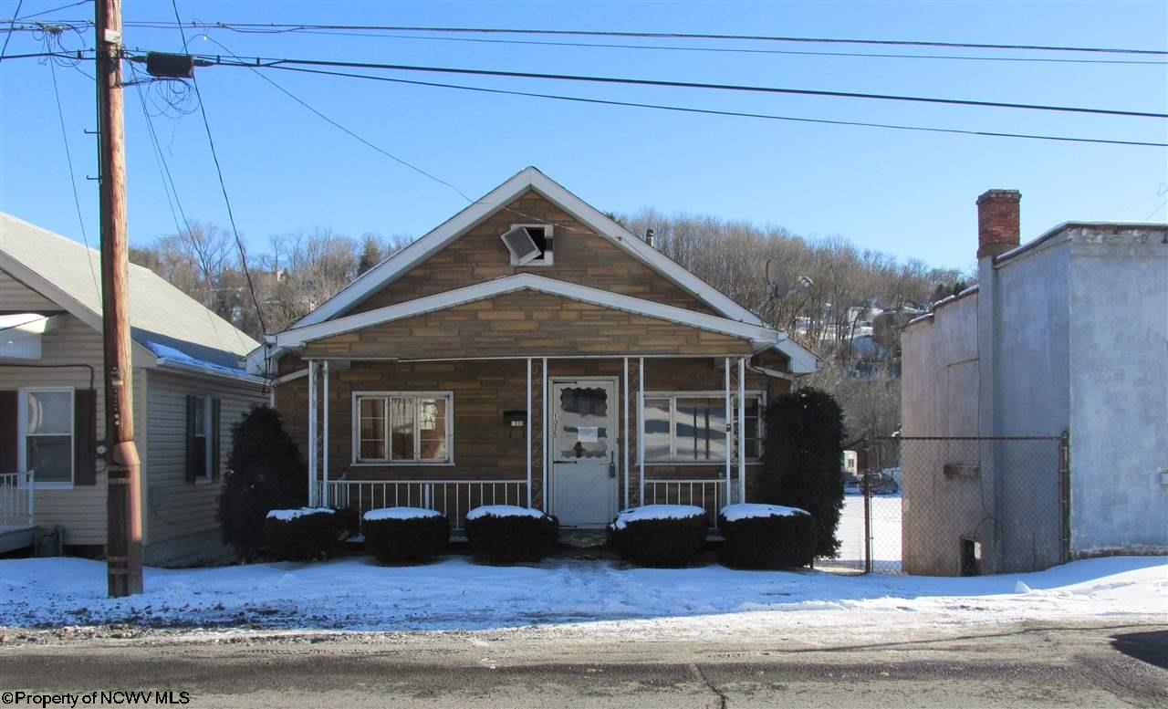 1035 Indiana Ave, Fairmont, WV 26554 photo 1