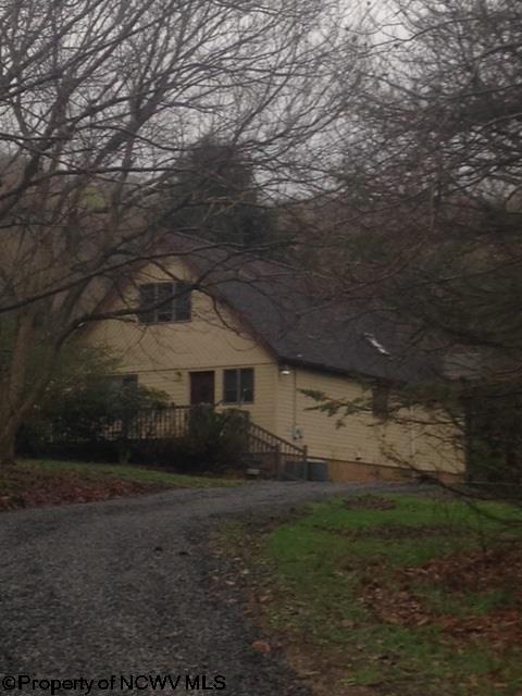 190 Afg Rd, Bridgeport, WV 26330 photo 1