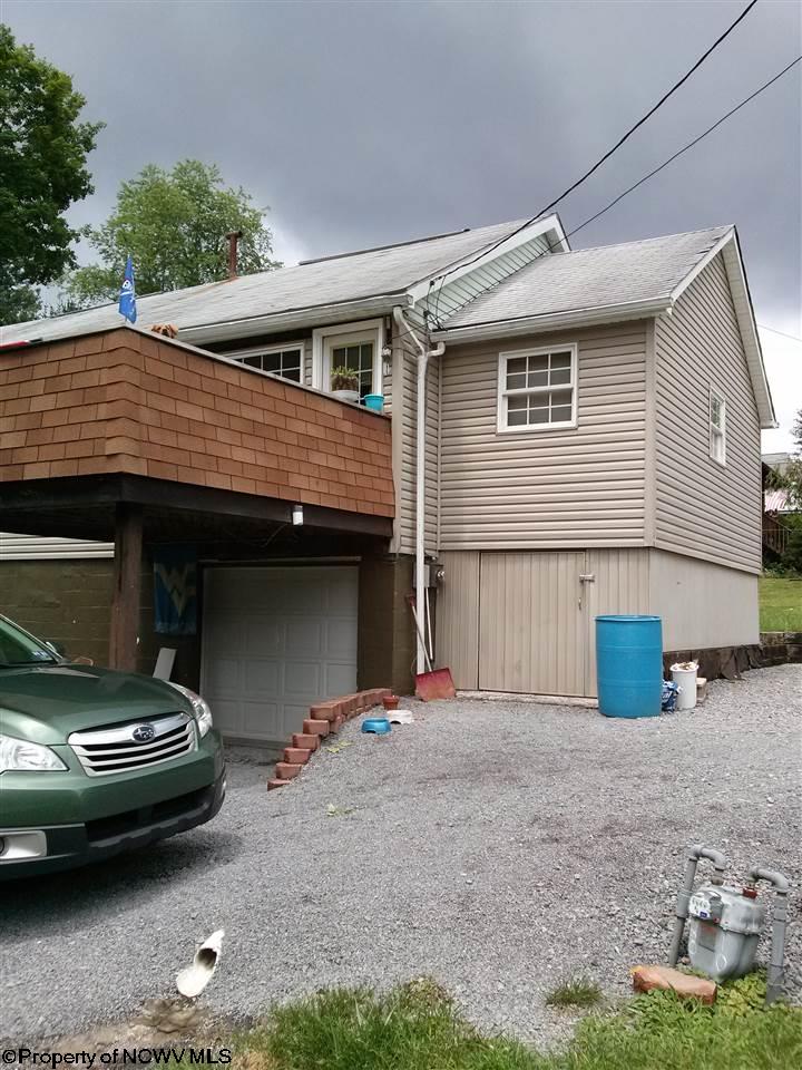 89 Baxter St, Baxter, WV 26560 photo 1