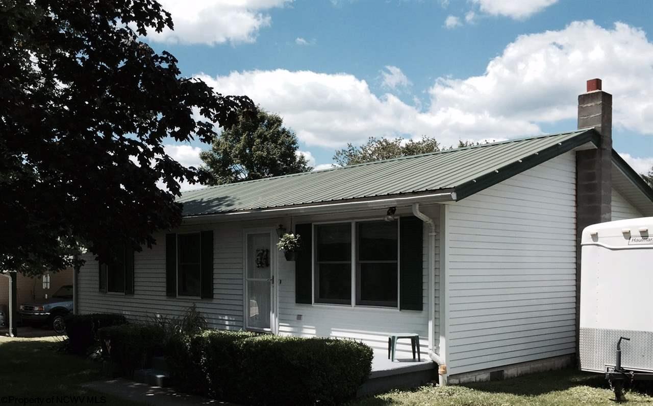 137 Vector Ave, Elkins, WV 26241 photo 1
