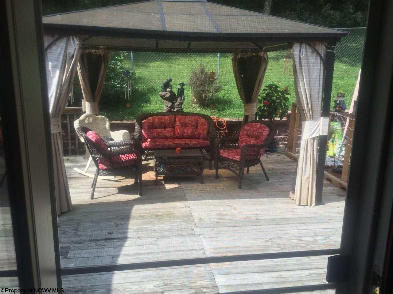 976 Normandy Estate Rd, Bridgeport, WV 26330 photo 6