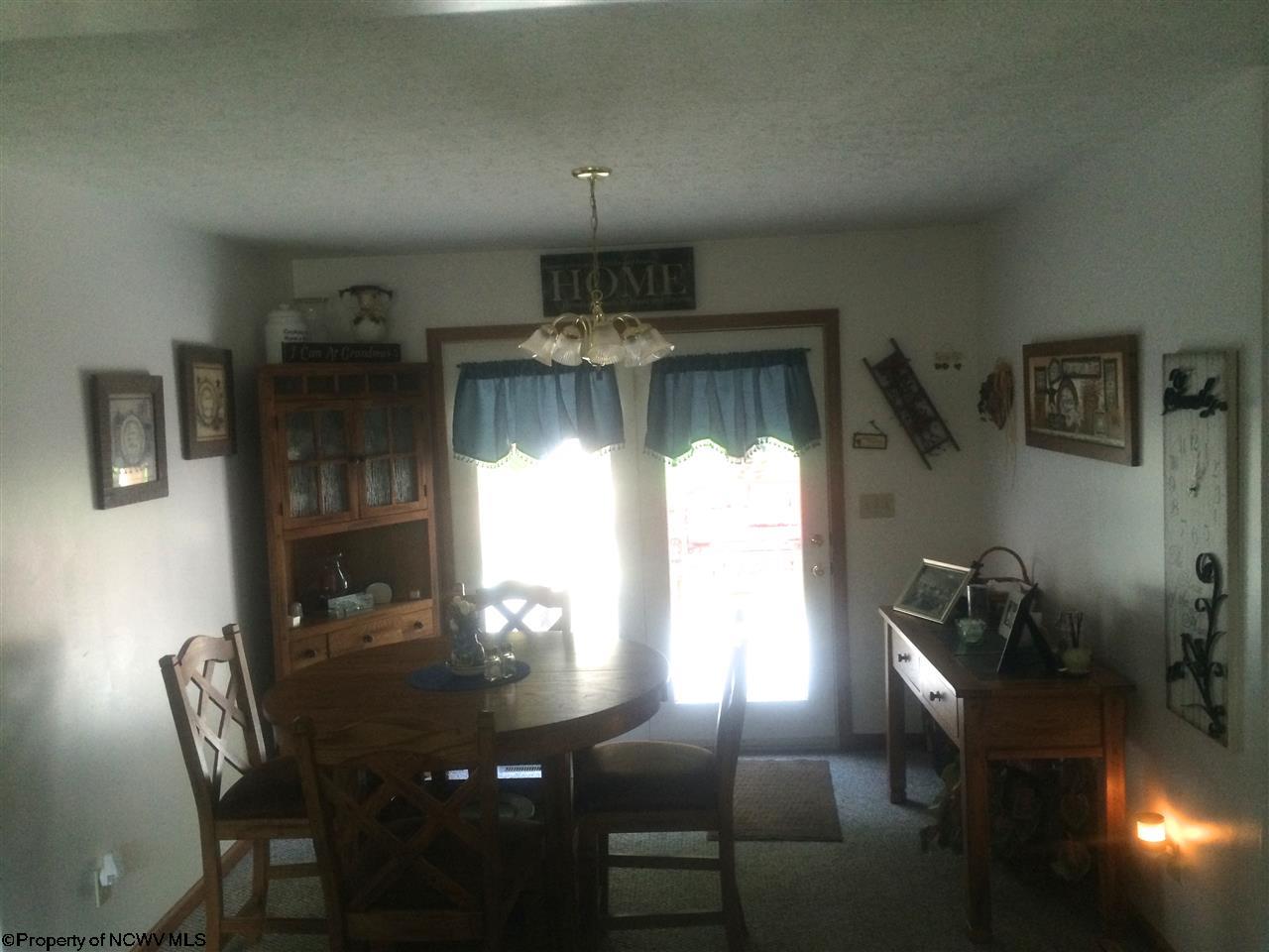 976 Normandy Estate Rd, Bridgeport, WV 26330 photo 13