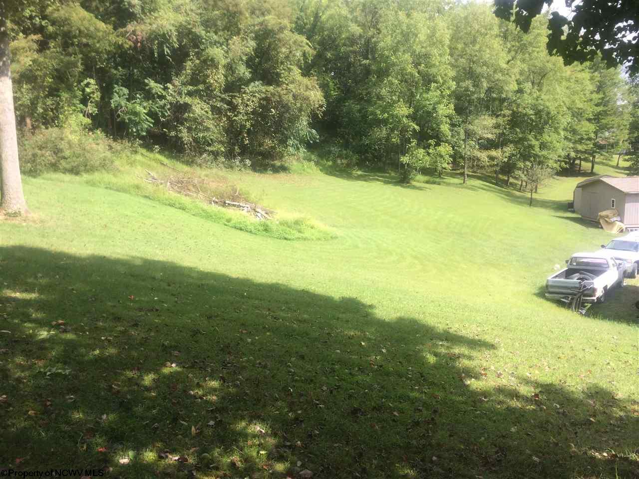 976 Normandy Estate Rd, Bridgeport, WV 26330 photo 4