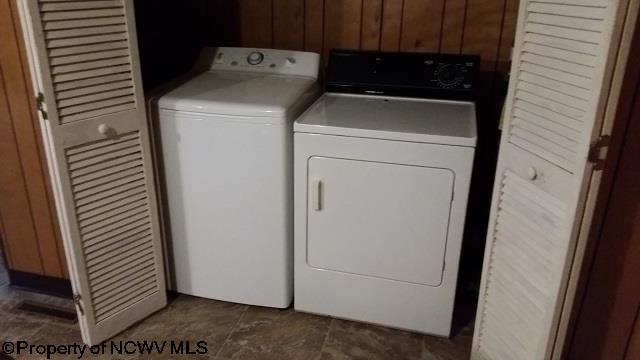 17 Maple Ave, Philippi, WV 26416 photo 7