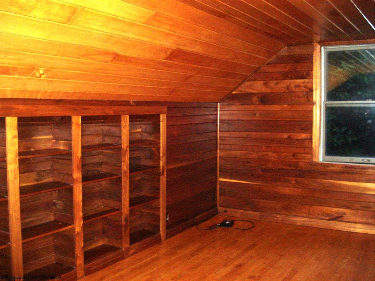 4729 Independence Rd, Independence, WV 26374 photo 4