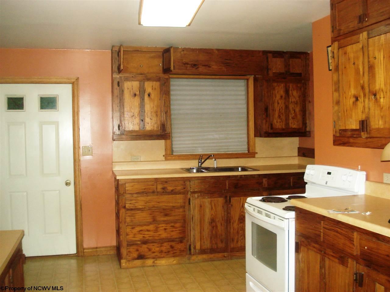 4729 Independence Rd, Independence, WV 26374 photo 3