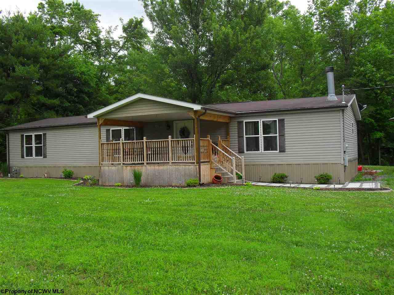 124 Rachel Rd, Rachel, WV 26587 photo 1