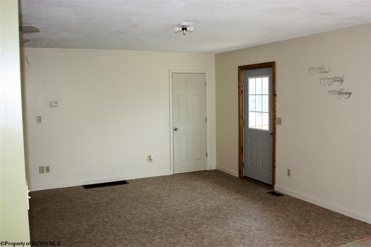 525 S Franklin Ave, Sutton, WV 26601 photo 6