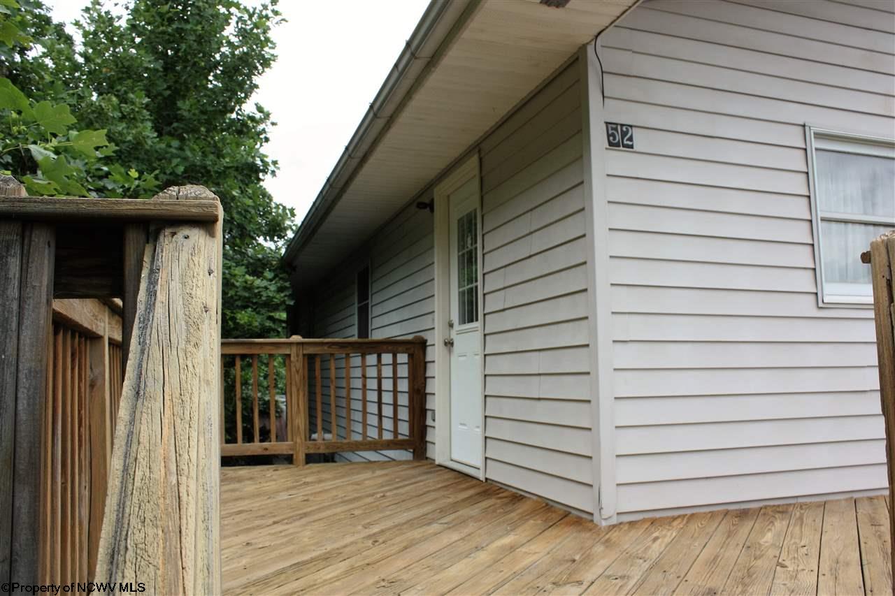 525 S Franklin Ave, Sutton, WV 26601 photo 3