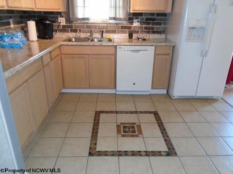 221 Holbert Ave, Fairmont, WV 26554 photo 11