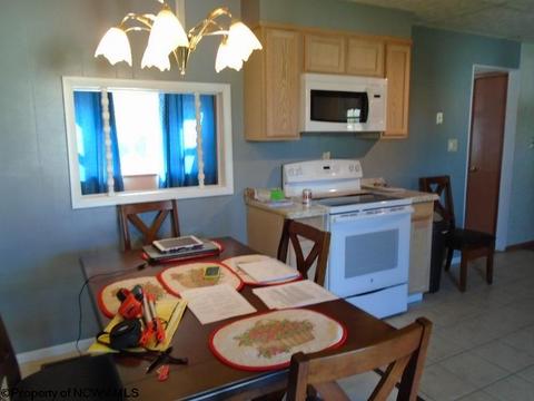 221 Holbert Ave, Fairmont, WV 26554 photo 10