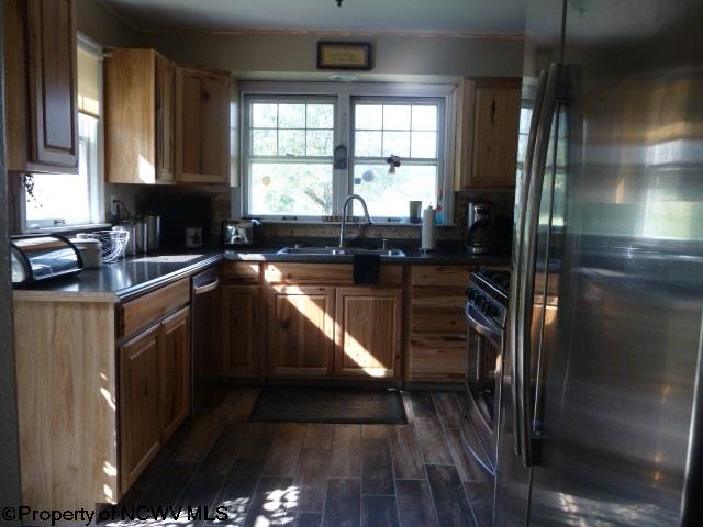 11 Cranberry Dr, Clarksburg, WV 26301 photo 13