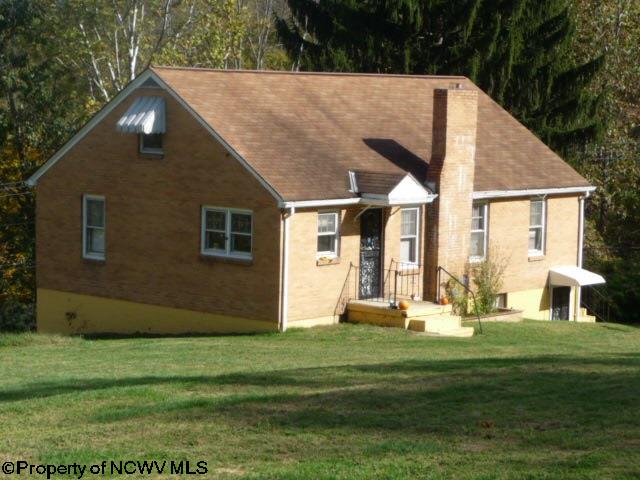 11 Cranberry Dr, Clarksburg, WV 26301 photo 1