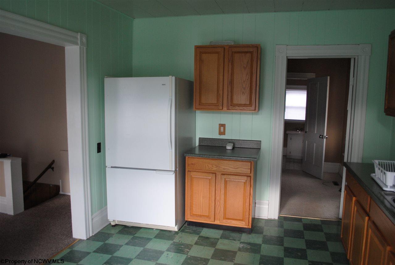 86 Beech Ave, Philippi, WV 26416 photo 7