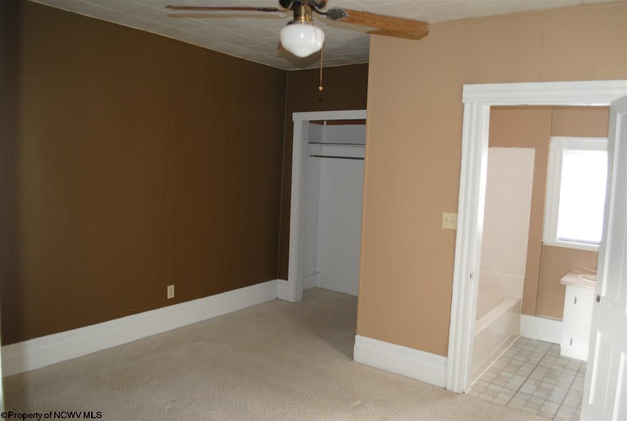 86 Beech Ave, Philippi, WV 26416 photo 8