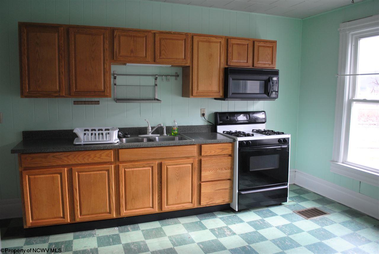 86 Beech Ave, Philippi, WV 26416 photo 6