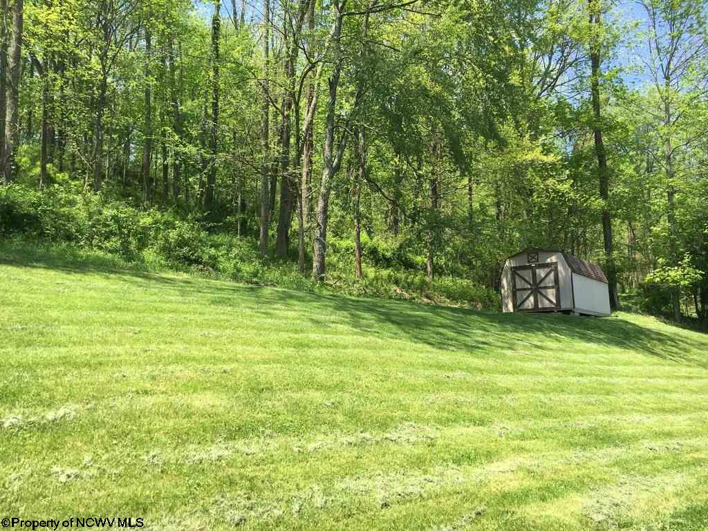 1523 Green Valley Rd, Bridgeport, WV 26330 photo 15