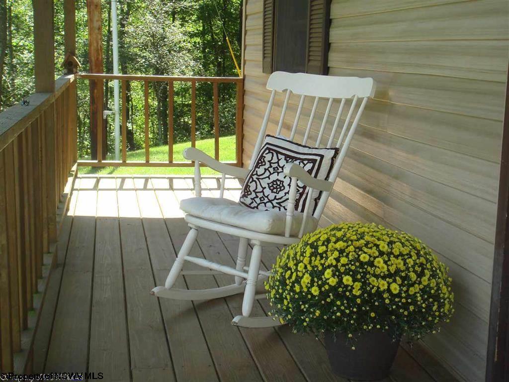 1523 Green Valley Rd, Bridgeport, WV 26330 photo 13