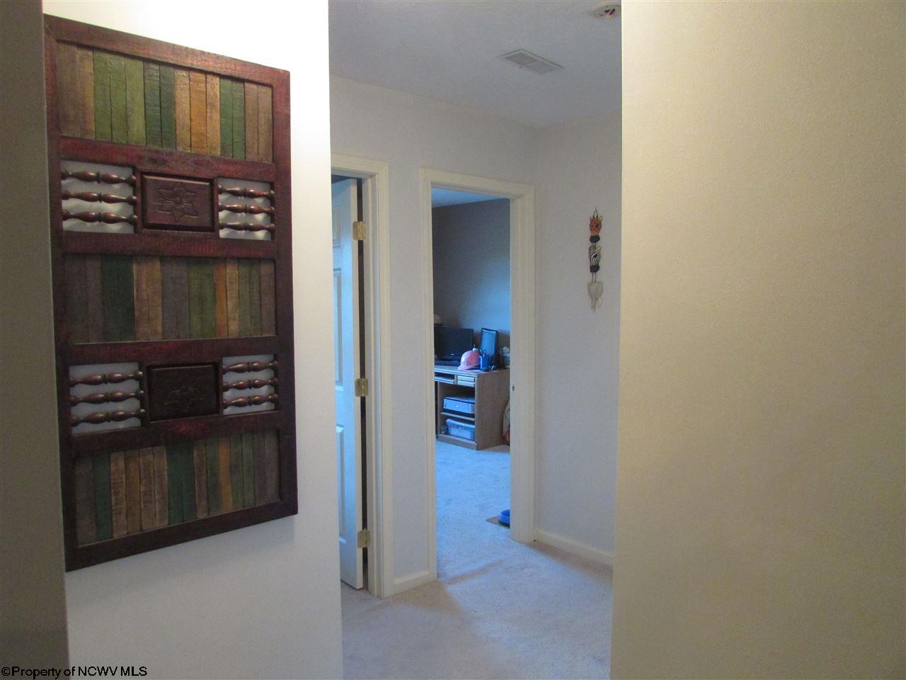 2014 Grandview Dr, Fairmont, WV 26554 photo 14