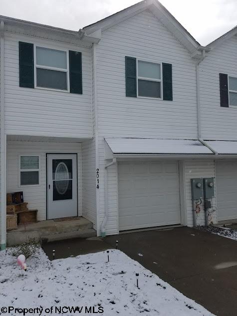 2014 Grandview Dr, Fairmont, WV 26554 photo 1