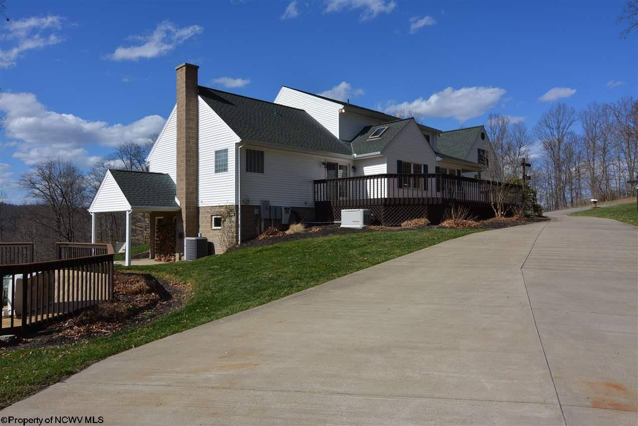 368 Meadow Dr, Mount Clare, WV 26408 photo 20