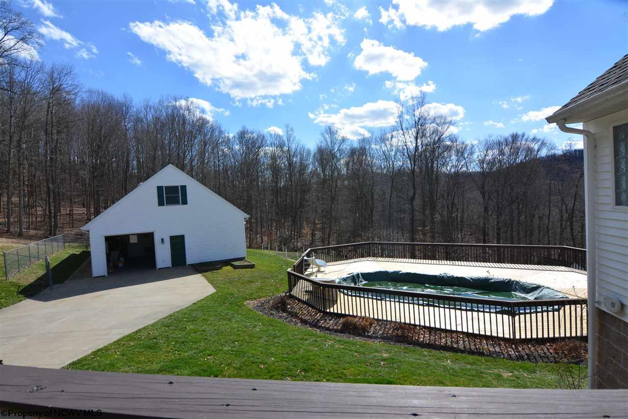 368 Meadow Dr, Mount Clare, WV 26408 photo 15