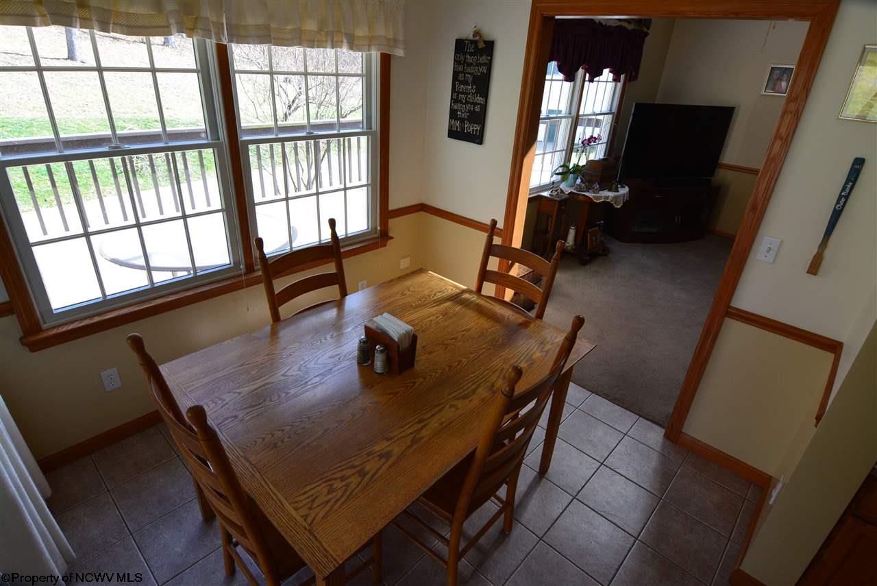 368 Meadow Dr, Mount Clare, WV 26408 photo 6