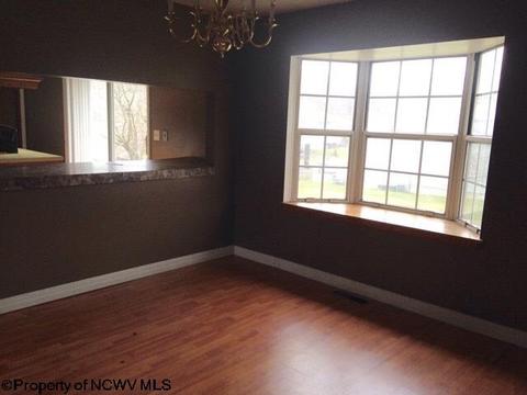 49 Chapel St, Weston, WV 26452 photo 4