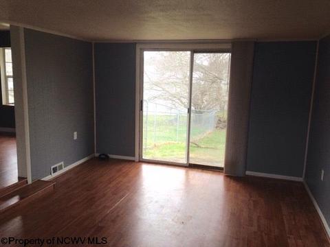 49 Chapel St, Weston, WV 26452 photo 3