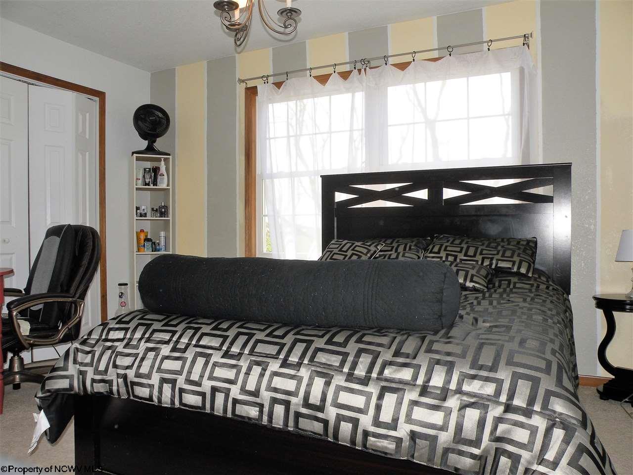 22 Hannah Ln, Morgantown, WV 26505 photo 7