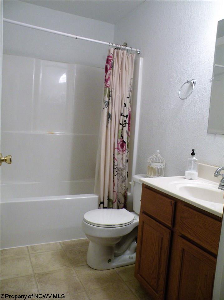 22 Hannah Ln, Morgantown, WV 26505 photo 8