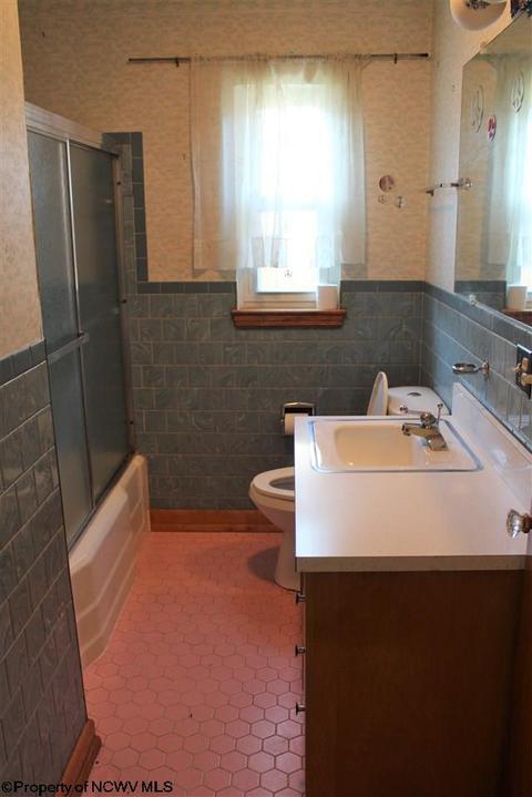 97 Cimarron Rd, Nutter Fort, WV 26301 photo 7