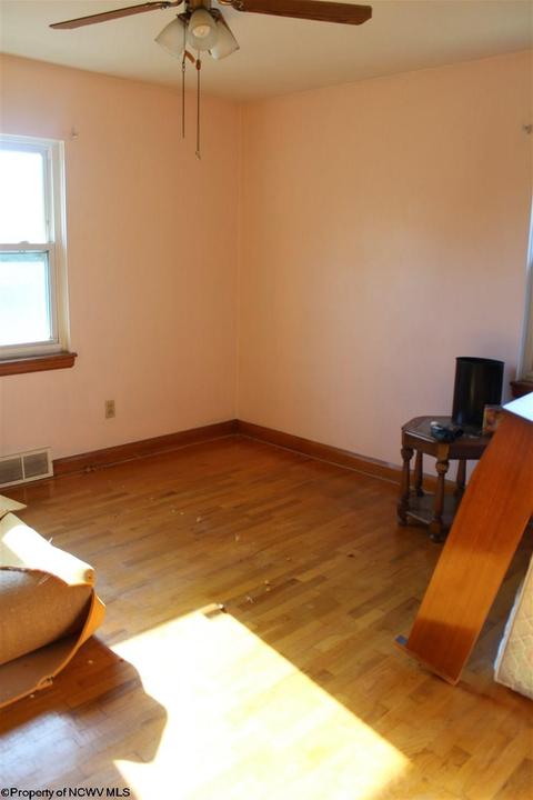 97 Cimarron Rd, Nutter Fort, WV 26301 photo 10