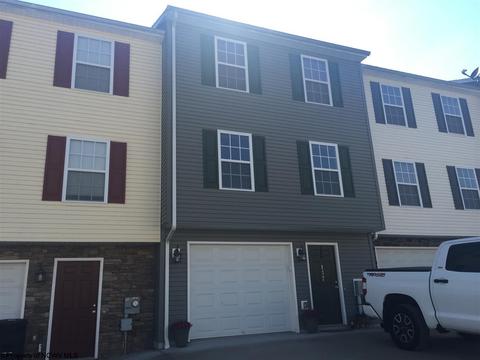 137 Eagle Dr, Maidsville, WV 26541 photo 1