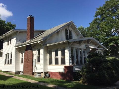 503 E State St, Terra Alta, WV 26764 photo 1