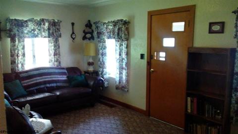 920 Dickson St, Mannington, WV 26582 photo 9