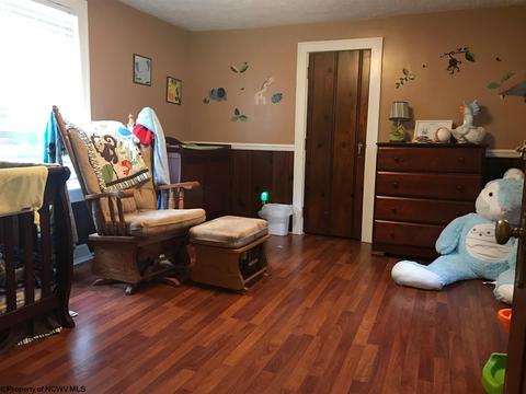 4 Hillside Dr, Fairmont, WV 26554 photo 9