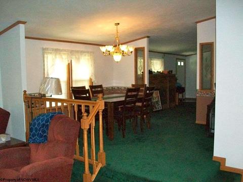 109 Brookside Ln, Philippi, WV 26416 photo 10
