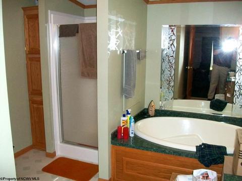 109 Brookside Ln, Philippi, WV 26416 photo 12