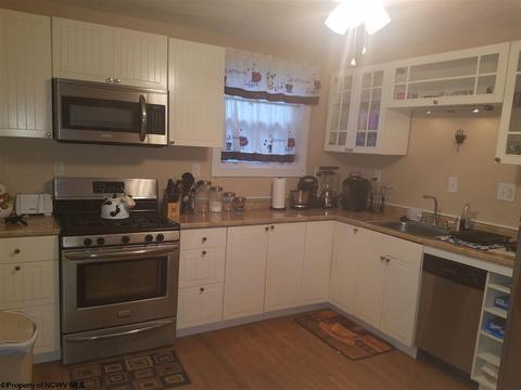 144 Liberty St, Salem, WV 26426 photo 6